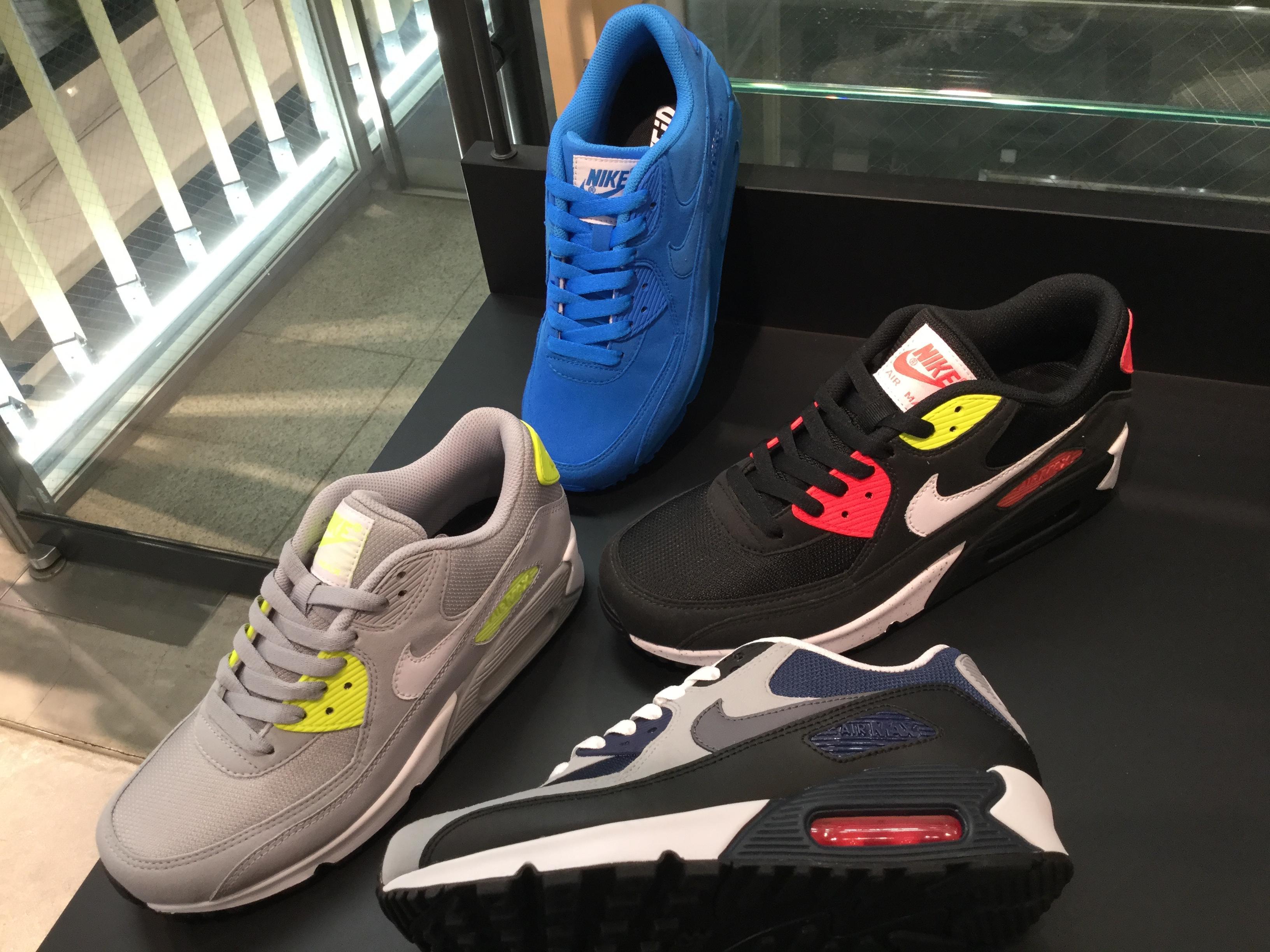 NIKE iD - AIR MAX 90 - - NIKE KICHIJOJI NIKE iD - AIR MAX 90 - - NIKE KICHIJOJI